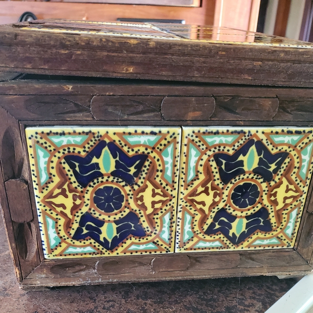 LOWERED PRICE!! Vintage Mexican Tile Carved Wood Trunk - Handmade - Picture 2 of 12